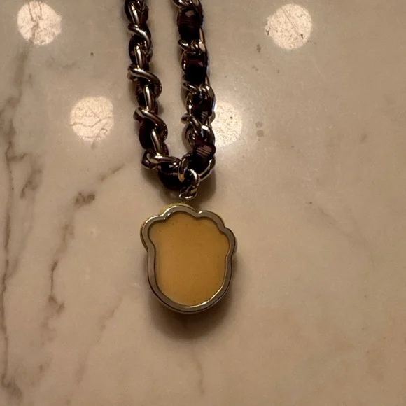 Harajuku Lovers Yellow and Black Necklace - Picture 5 of 5